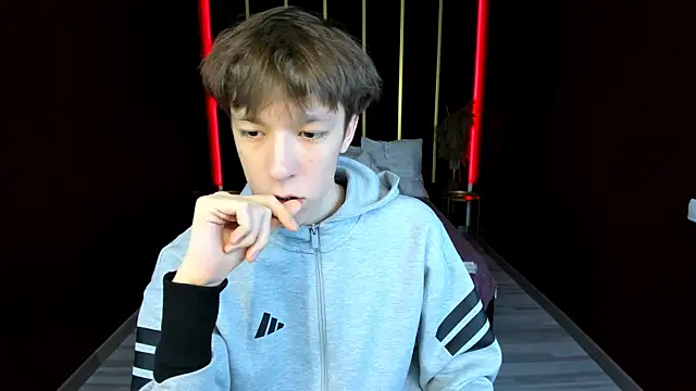 MarkBranston online show from January 13, 3:39 pm