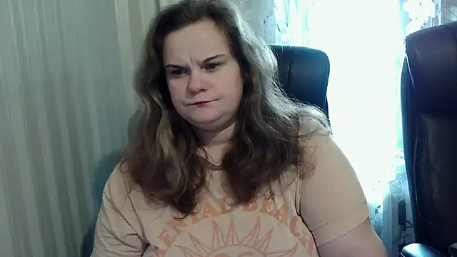 Snapshot of HarmonyKarera chatting on October 14, 10:16 am HarmonyKarera online show from October 14, 10:16 am