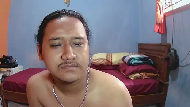 latexidn online show from February 5, 2:05 am