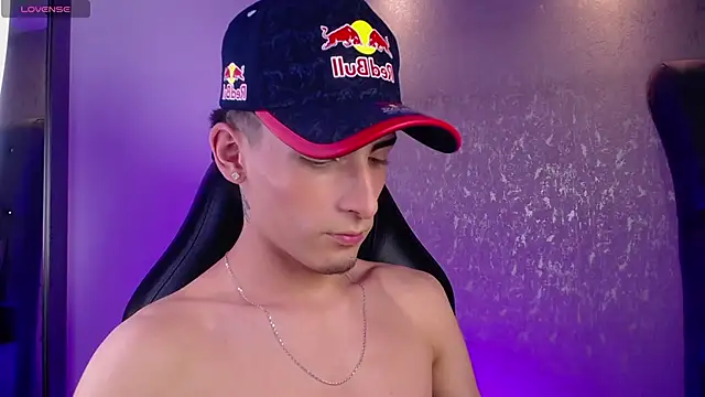 MateoMitchell online show from March 14, 4:29 am