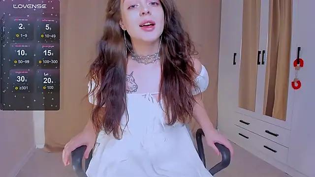 AmeliHallss online show from February 19, 1:29 pm