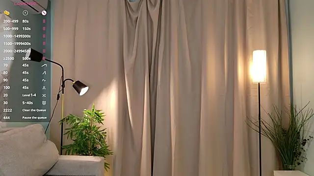 Playful Lia online show from November 15, 2:13 pm