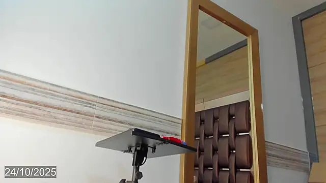 bella tinkerbell bahamas online show from October 24, 7:54 pm