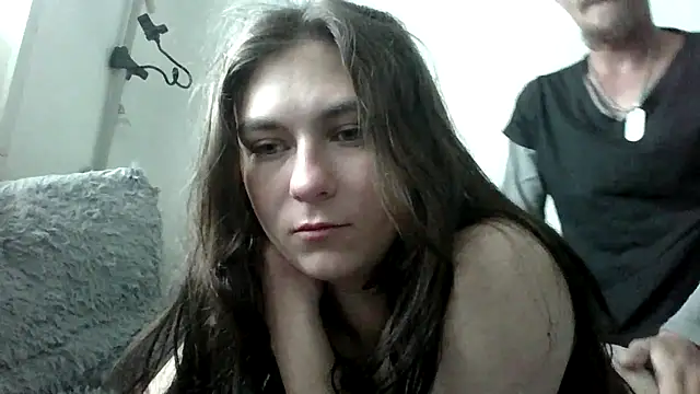 Snapshot of Twolatte1520 chatting on May 17, 7:28 am Twolatte1520 online show from May 17, 7:28 am