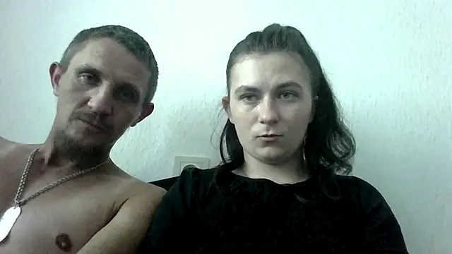 Snapshot of Twolatte1520 chatting on May 22, 9:37 am Twolatte1520 online show from May 22, 9:37 am