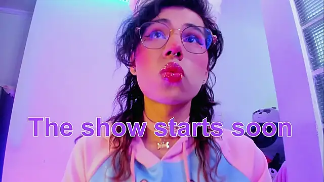 Sweet-SharoKitty online show from December 20, 6:26 pm