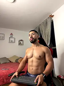 Ezzio Scolaro online show from November 23, 12:43 am