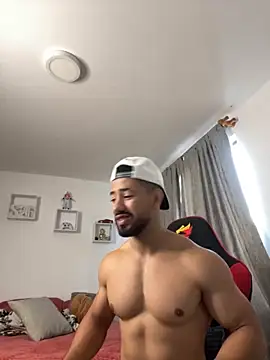 Ezzio Scolaro online show from November 27, 12:29 pm