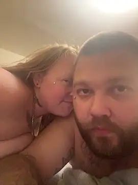 Snapshot of sunshinemielos chatting on October 5, 10:40 pm sunshinemielos online show from October 5, 10:40 pm