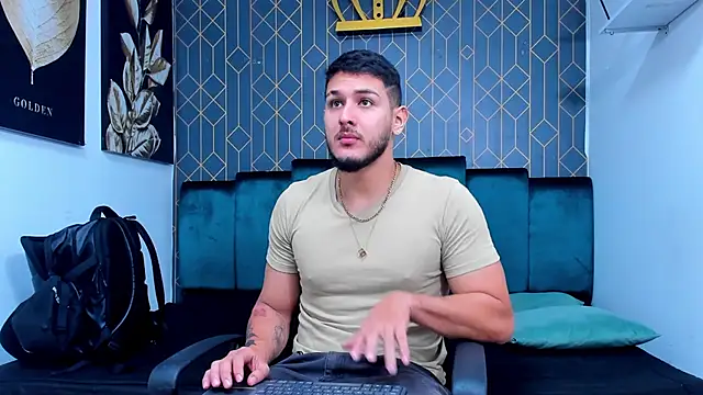 jasonshaw25 online show from February 25, 5:33 pm