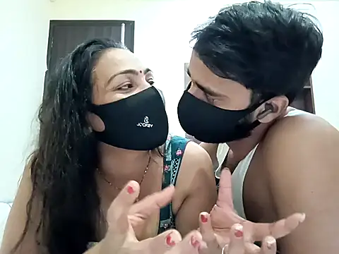 horny milf couple online show from October 18, 4:52 pm