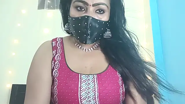 Snapshot of horny_milf_couple chatting on March 11, 7:31 pm horny milf couple online show from March 11, 7:31 pm