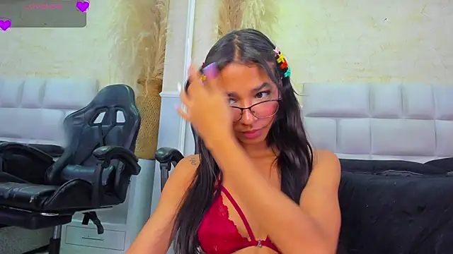 ScarletEvanss  online show from May 13, 11:07 am