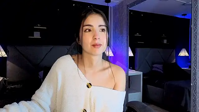 giapearl25 online show from October 14, 1:12 pm