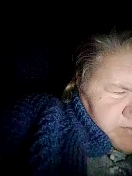 LusiyaGold5 online show from November 21, 7:34 pm