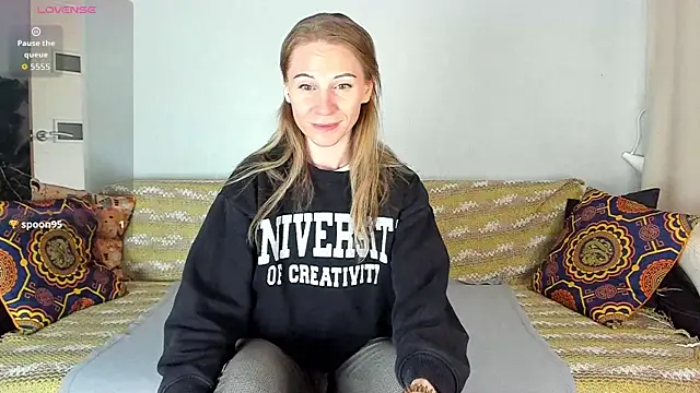 Amalia Mio online show from April 8, 8:25 am