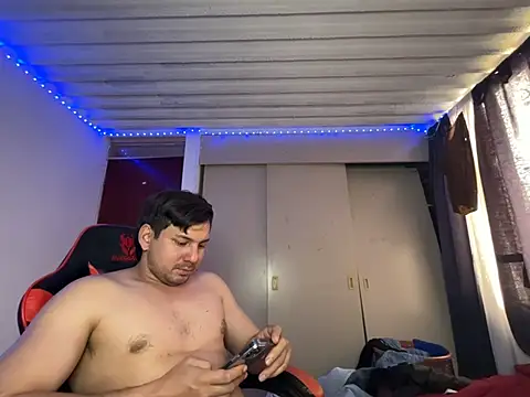 kaspar 6 online show from February 12, 9:54 pm