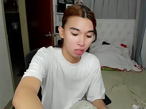 Snapshot of Yourdreamgoddess chatting on January 6, 6:00 pm Yourdreamgoddess online show from January 6, 6:00 pm