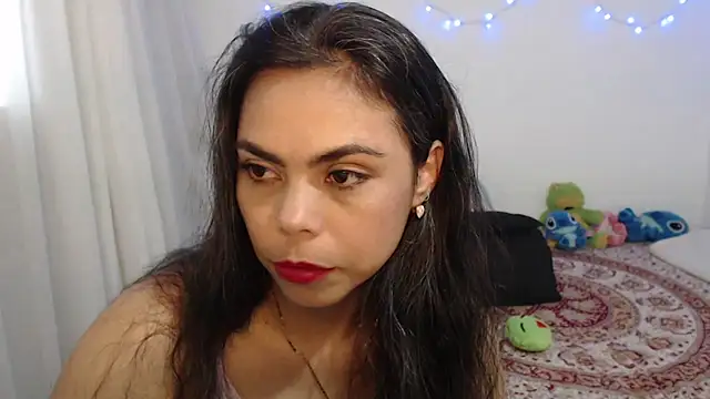 ms megan shadow online show from May 12, 10:40 pm