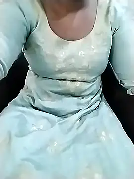 Snapshot of Rita_rani6 chatting on November 4, 3:27 am Rita rani6 online show from November 4, 3:27 am