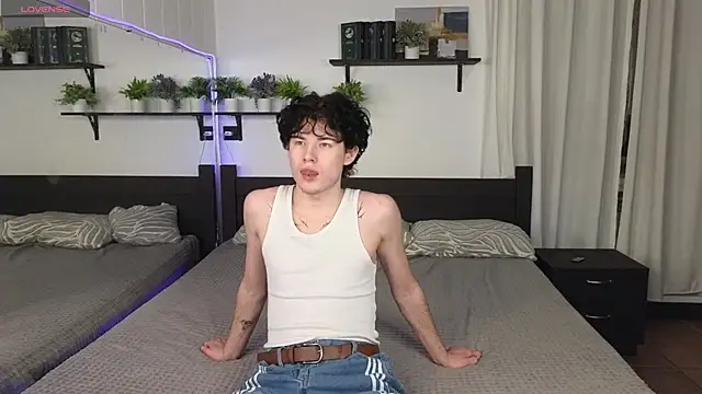 Cute Mike online show from January 14, 4:34 pm