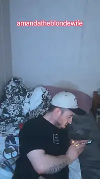 amandatheblondewife online show from April 2, 6:44 am