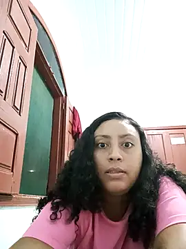 Snapshot of ZS_Oficial chatting on October 5, 8:23 am ZS Oficial online show from October 5, 8:23 am