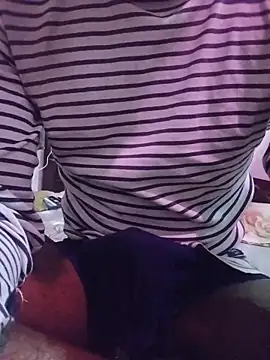 Snapshot of Binny91 chatting on January 16, 1:20 am Binny91 online show from January 16, 1:20 am