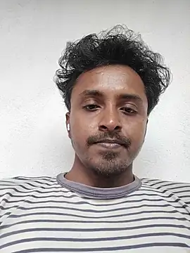 Snapshot of Binny91 chatting on February 5, 5:56 am Binny91 online show from February 5, 5:56 am