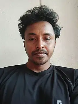 Snapshot of Binny91 chatting on February 7, 3:43 am Binny91 online show from February 7, 3:43 am