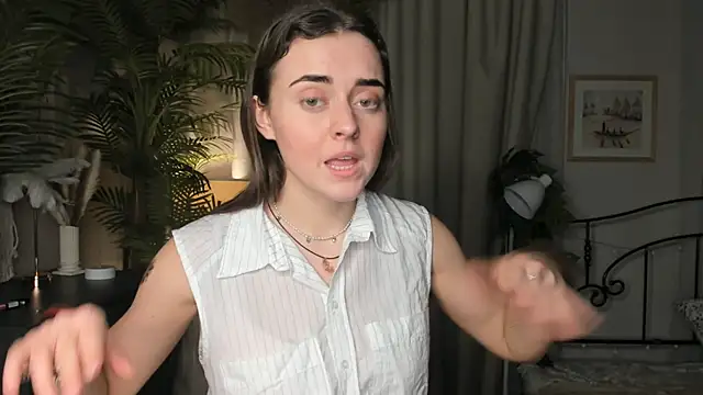 ThelmaJusto online show from November 8, 2:17 pm