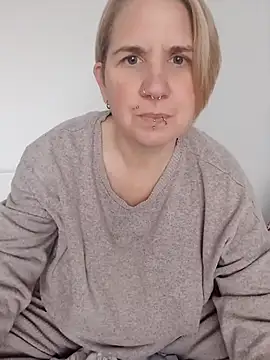 LaceyWestxx online show from October 7, 10:34 am