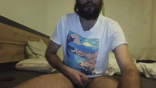 Snapshot of Arbneh69 chatting on February 28, 9:38 pm Arbneh69 online show from February 28, 9:38 pm