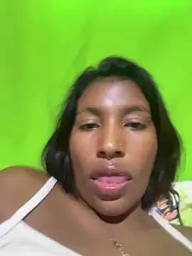 Snapshot of michyhot chatting on March 1, 5:04 pm michyhot online show from March 1, 5:04 pm