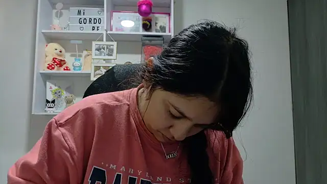 Snapshot of KOREN_JALAA chatting on June 18, 8:24 pm KOREN JALAA online show from June 18, 8:24 pm
