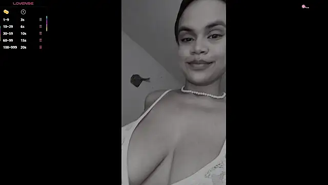 Snapshot of Keyli_sweet chatting on February 9, 9:41 pm Keyli sweet online show from February 9, 9:41 pm