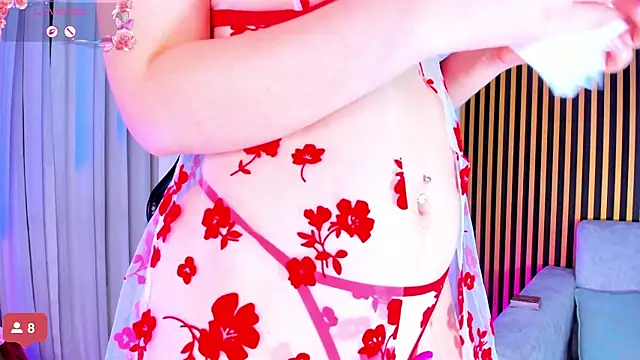 alejagarcia  online show from November 12, 9:03 pm