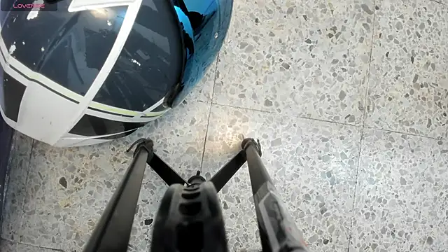 Leoo Miller online show from November 9, 4:33 am