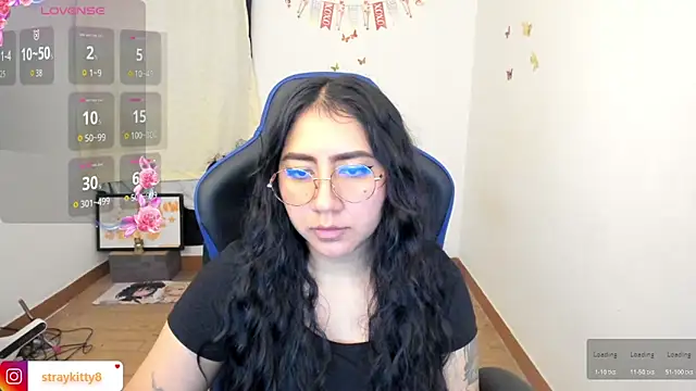 LoveLyy- online show from April 16, 8:48 am