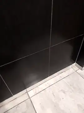 Snapshot of SantiagoB2 chatting on October 16, 4:41 pm SantiagoB2 online show from October 16, 4:41 pm