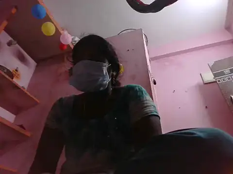 Eswar77 online show from October 15, 7:19 am