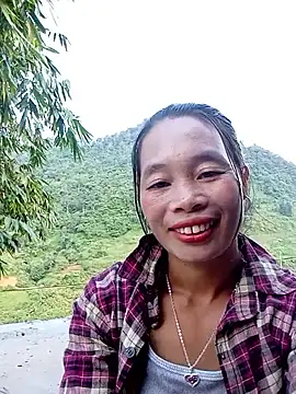 Snapshot of chieu_xinh chatting on October 10, 8:24 am chieu xinh online show from October 10, 8:24 am