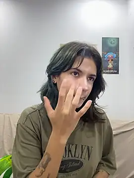 sukulaurens online show from July 8, 3:00 am