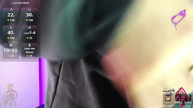Snapshot of JackFrosst chatting on June 25, 12:31 pm JackFrosst online show from June 25, 12:31 pm