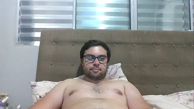CasalManeiro25 online show from October 21, 11:38 pm