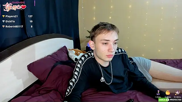 felixcurt69 online show from April 24, 4:53 pm