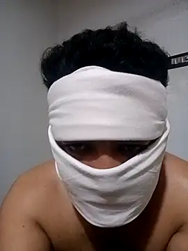 Snapshot of rutvikbb123 chatting on November 30, 7:29 pm rutvikbb123 online show from November 30, 7:29 pm