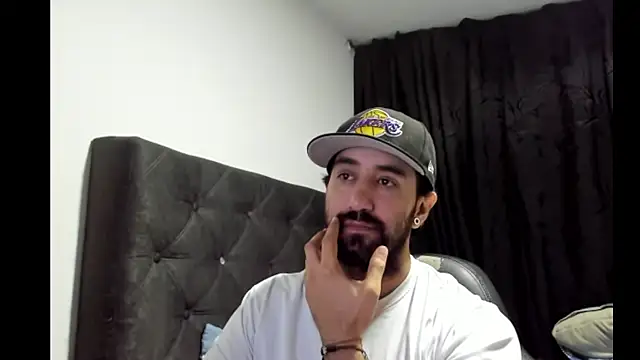 coolfriki online show from November 20, 2:34 am