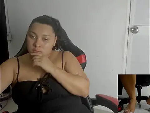 Baby Latin online show from December 18, 7:31 pm