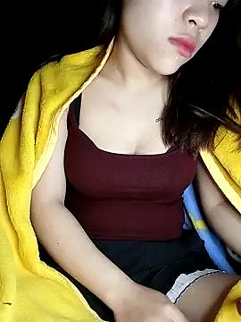 Lyly69699 online show from December 14, 11:31 pm